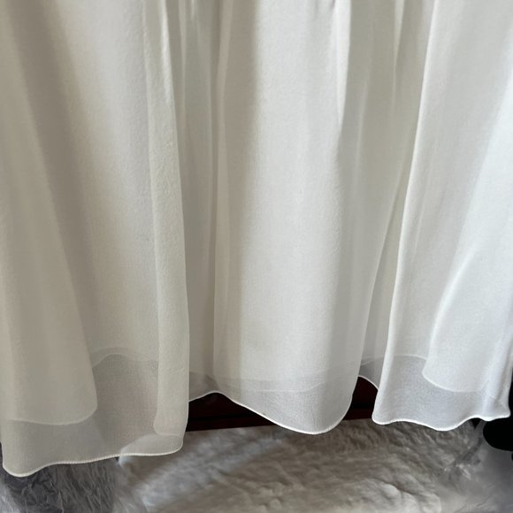 NWOT Diane Von Furtensberg Cream Ruffled Sleeveless Tie Blouse - Picture 7 of 10